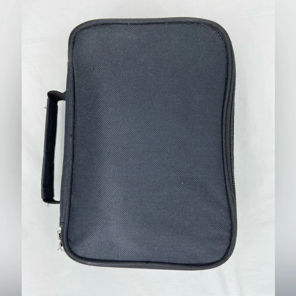 72 Color Pencils with Sharpening equipment‎ in a Zipper Pouch